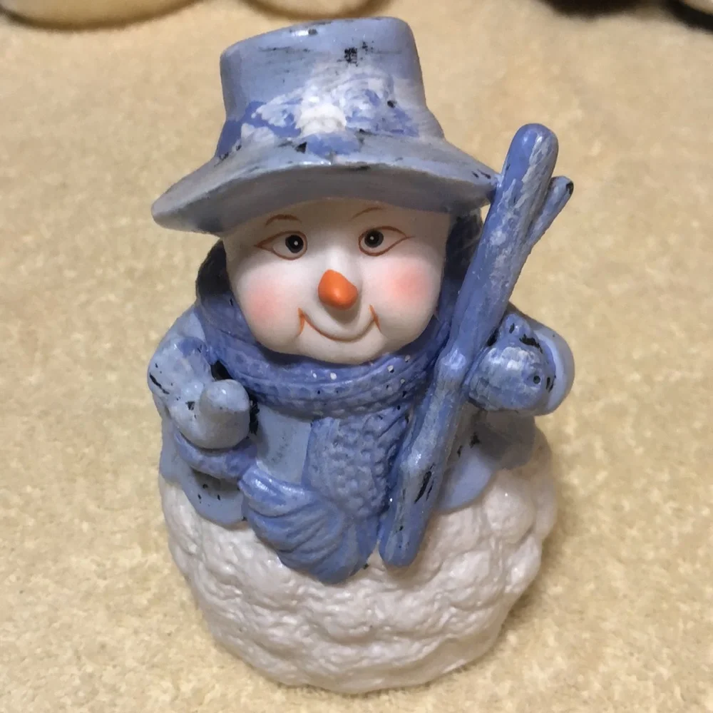 K's Collection 2 Snowman Figurines - Christmas Decoration 5.75”x 4” - 3 lbs - Picture 8 of 13
